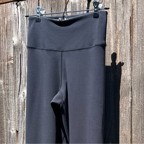 Adidas dark gray high rise tights leggings size XS - Picture 10 of 17